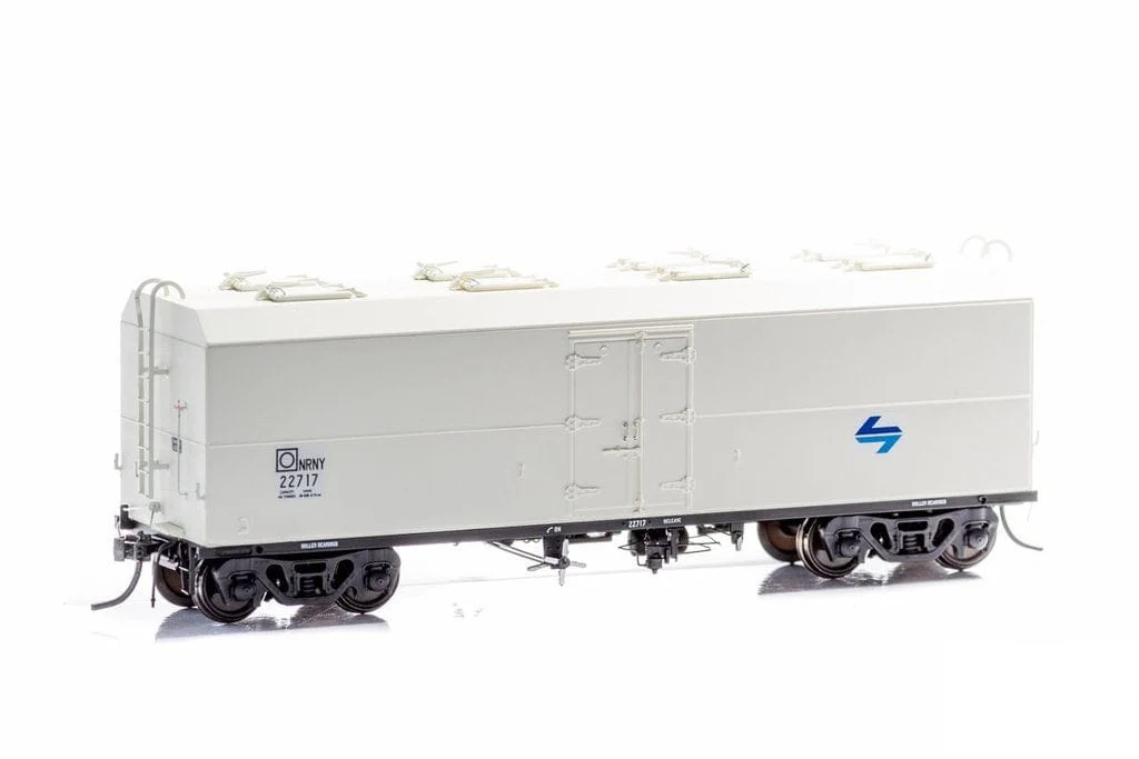 Sds HO Nrny Refrigerator Van Pack C (3)