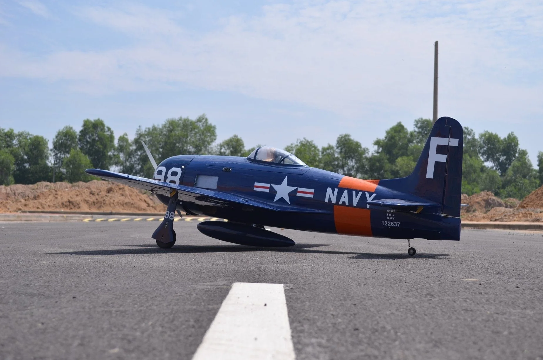 Seagull Models Gumman F8F2 Bearcat RC Plane Navy Blue 33cc ARF - Image 2