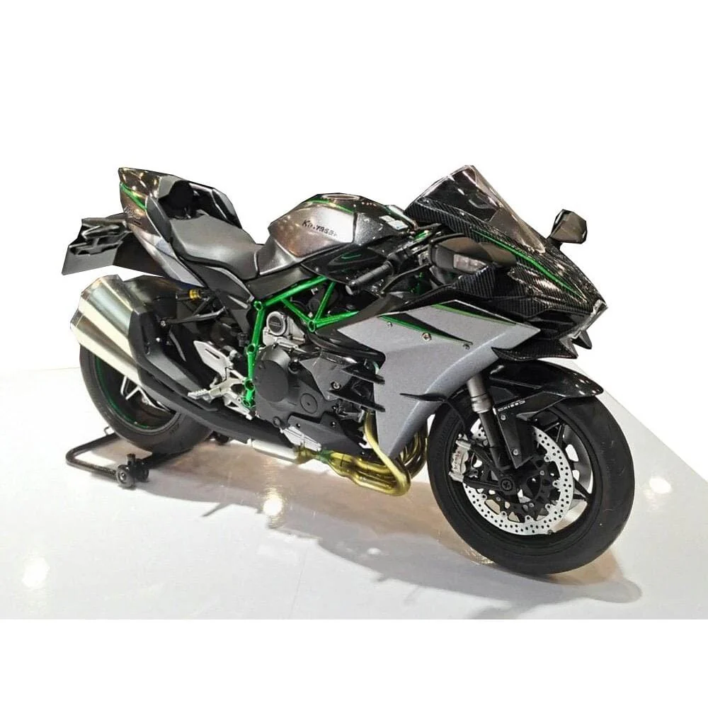 Tamiya 1/12 Kawasaki Ninja H2 Carbon - Image 2