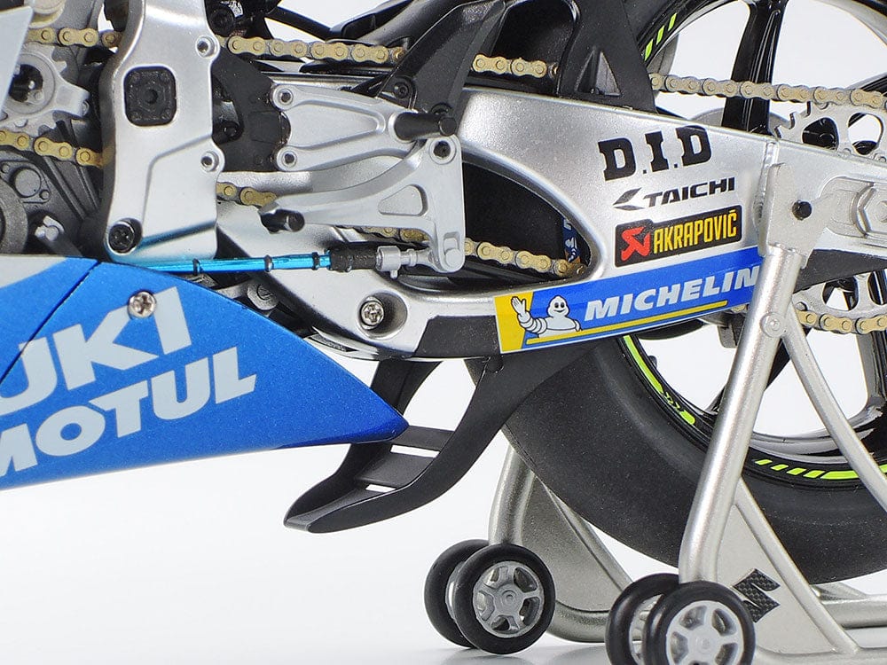 Tamiya 1/12 Team Suzuki Ecstar GSX-RR 2020 - Image 4