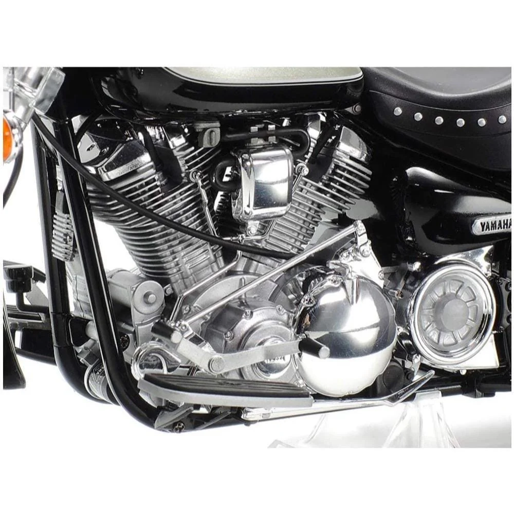 Tamiya 1/12 Yamaha XV1600 Roadstar Custom - Image 3