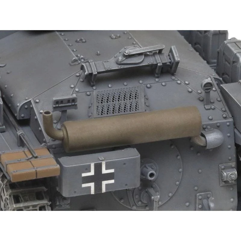 Tamiya 1/35 Panzerkampfwagen 38 (t) Ausf.E/F - Image 5