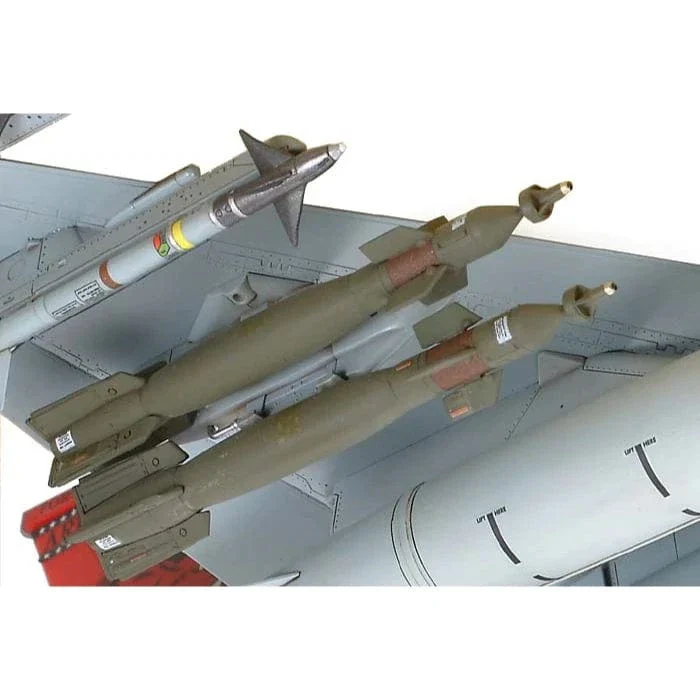 Tamiya 1/48 Lockhead Martin F16C Block 25/32 - Image 6