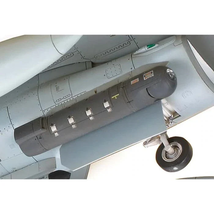 Tamiya 1/48 Lockhead Martin F16C Block 25/32 - Image 7