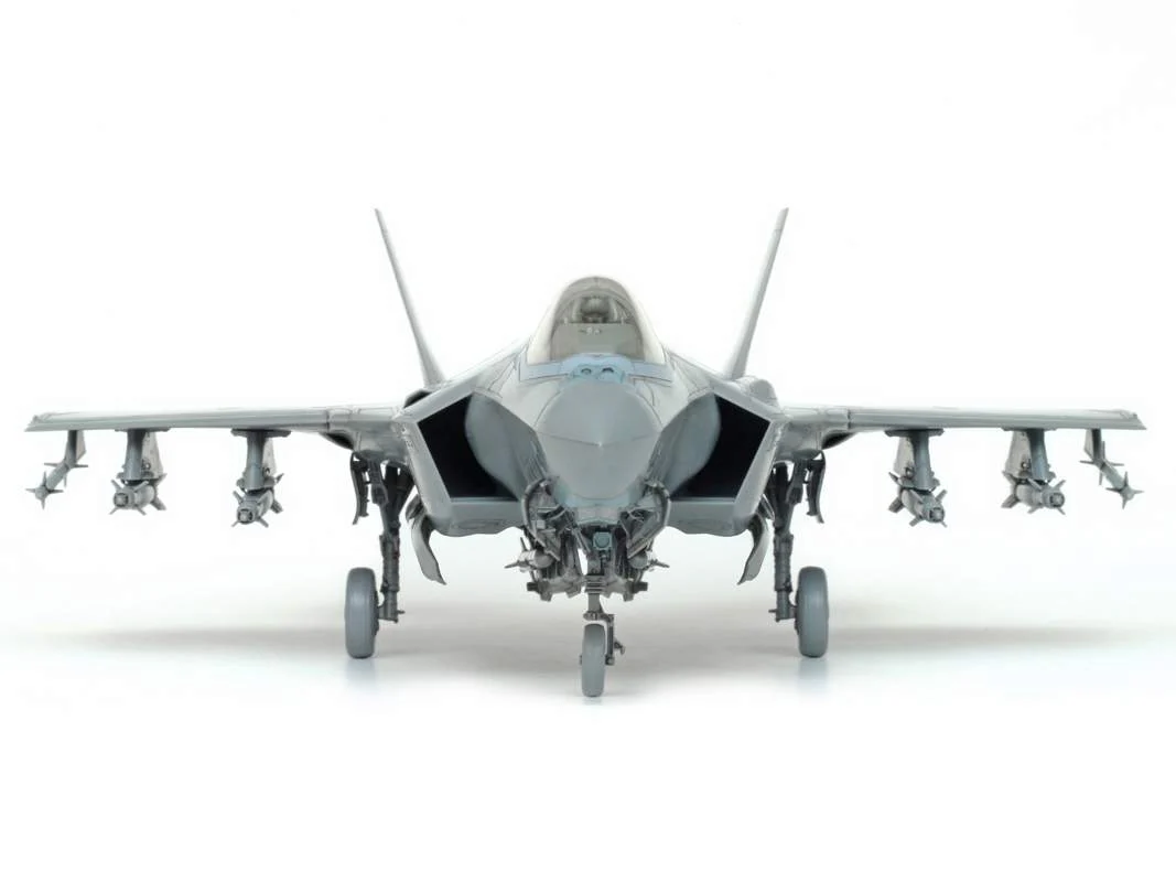 Tamiya 61124 1/48 Lockheed Martin F-35A Lighting - Australian Decals Included - Image 3