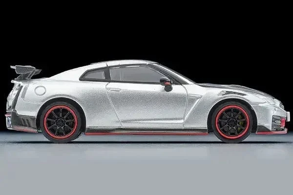 Tomica 1/64 LV-N317c NISSAN GT-R NISMO Special Edition 2024 Model Silver - Image 3