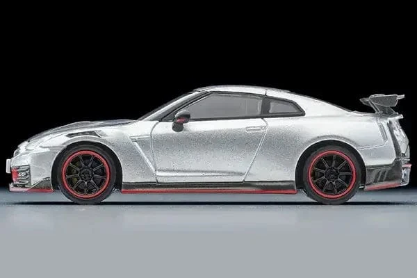 Tomica 1/64 LV-N317c NISSAN GT-R NISMO Special Edition 2024 Model Silver - Image 4
