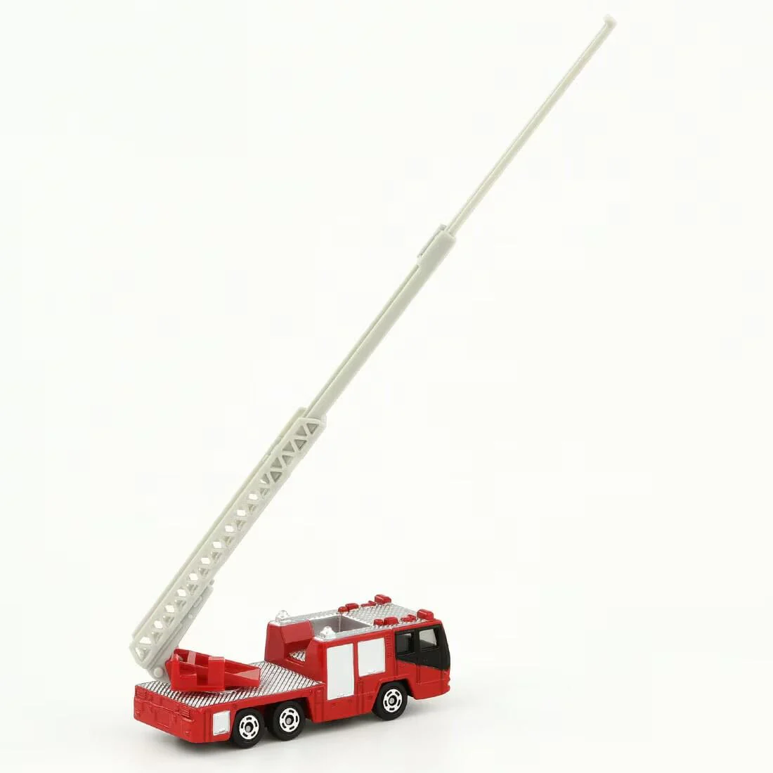 TOMICA NO.108 HINO FIRE ENGINE - Image 4