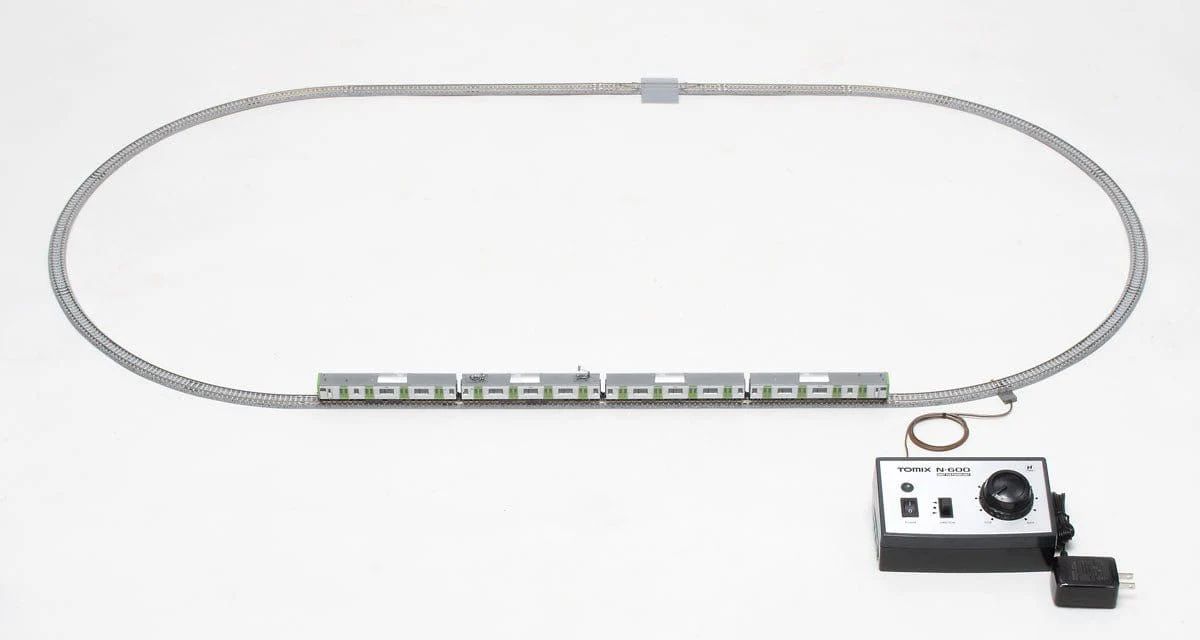 Tomix N Scale Starter Set SD E235 Series Yamanote line** - Image 3