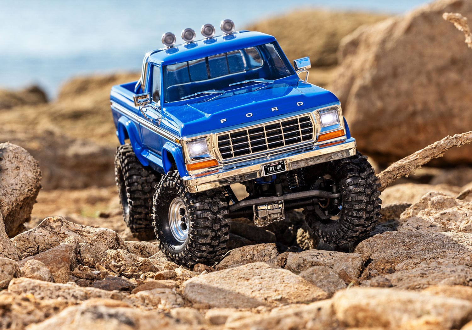 Traxxas 1/18 TRX-4M 4WD 1979 Ford F150 Ranger XLT RC Truck High Trail Edition Blue - Image 5