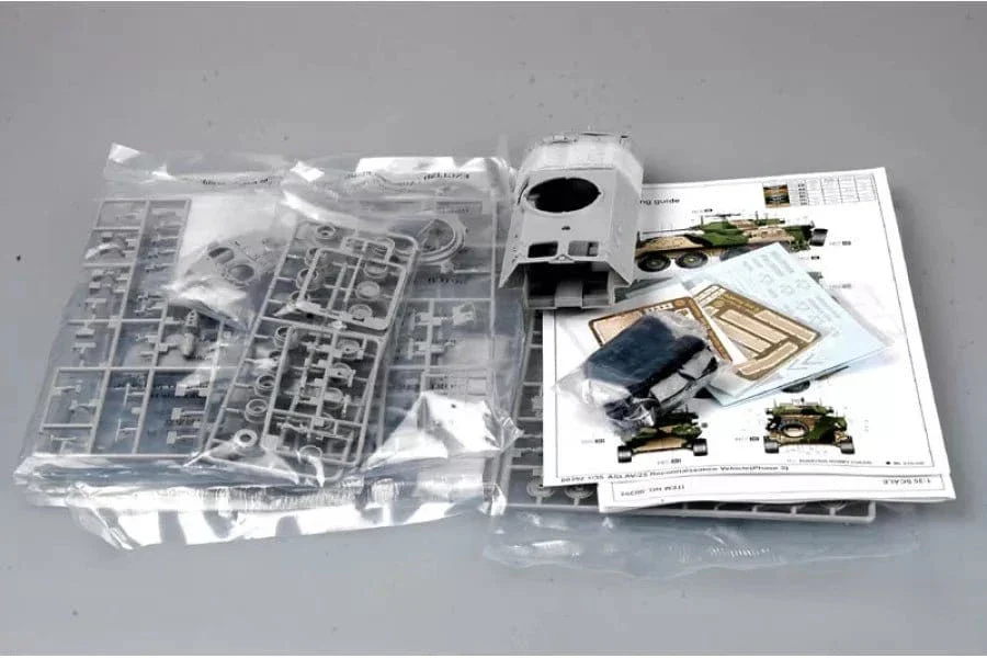 Trumpeter 00392 1/35 Australian ASLAV-25 (Reconnaissance) - Image 3