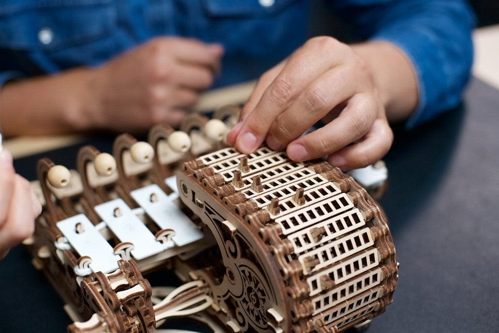 UGears 70178 Mechanical Celesta Wooden Model Kit - Image 8
