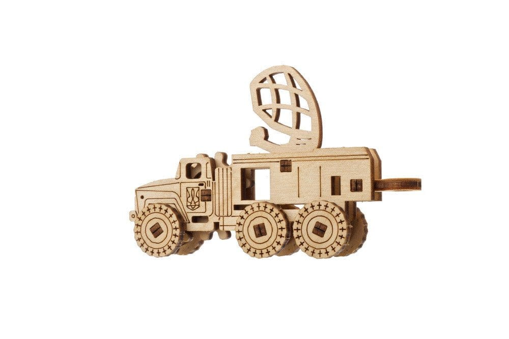 Ugears 70197 U-Fidgets Bravery Wooden Model Kit - Image 6