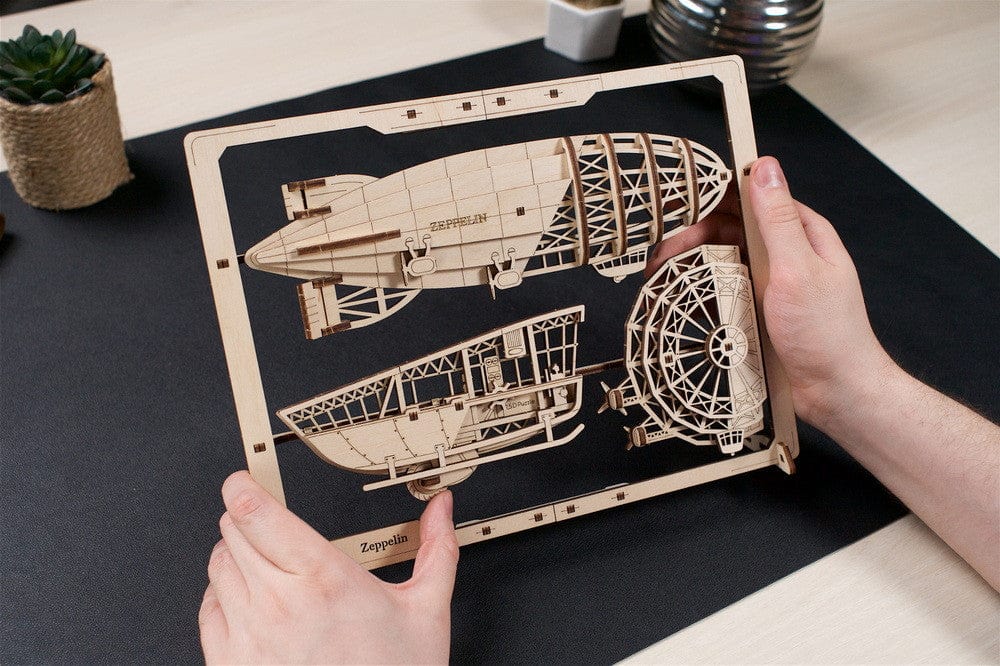UGears 70208 Zeppelin 2.5D Wooden Puzzle - Image 6