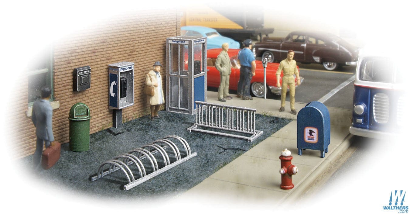 Walthers SceneMaster HO City Street Accessory Package - Kit