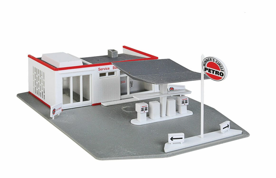 Walthers Trainline HO Gas Station - Kit - Image 3
