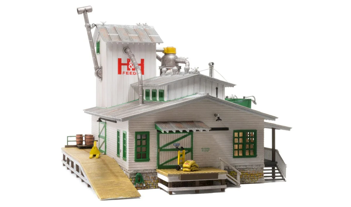 Woodland Scenics HO Built-Up H&H Feed Mill - Image 2